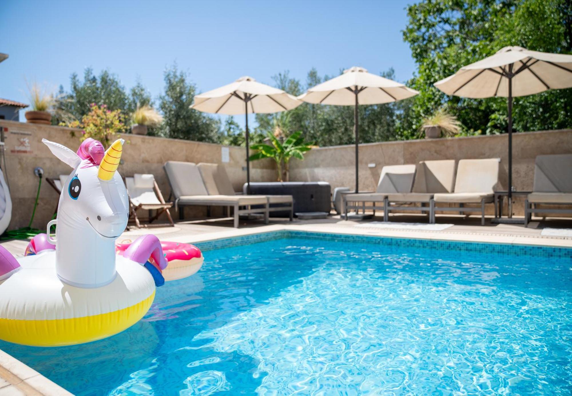 ホテル Vellum Luxury Living Kallithea  エクステリア 写真