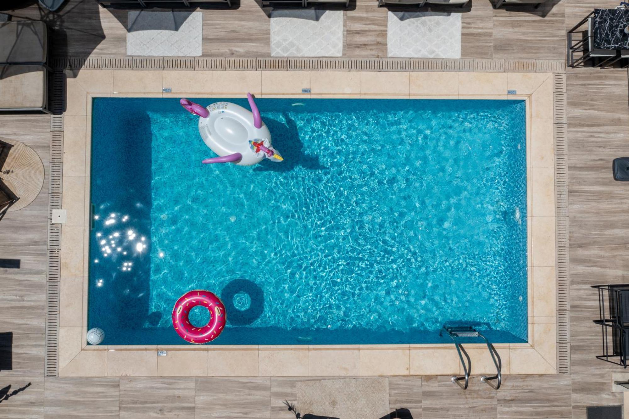 ホテル Vellum Luxury Living Kallithea  エクステリア 写真