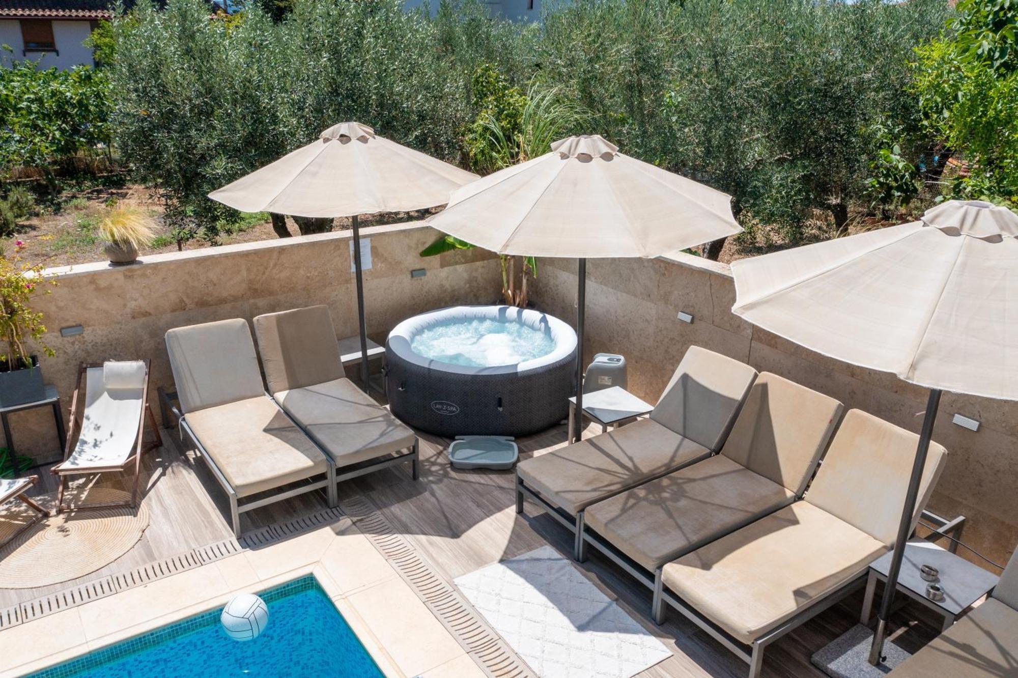 ホテル Vellum Luxury Living Kallithea  エクステリア 写真